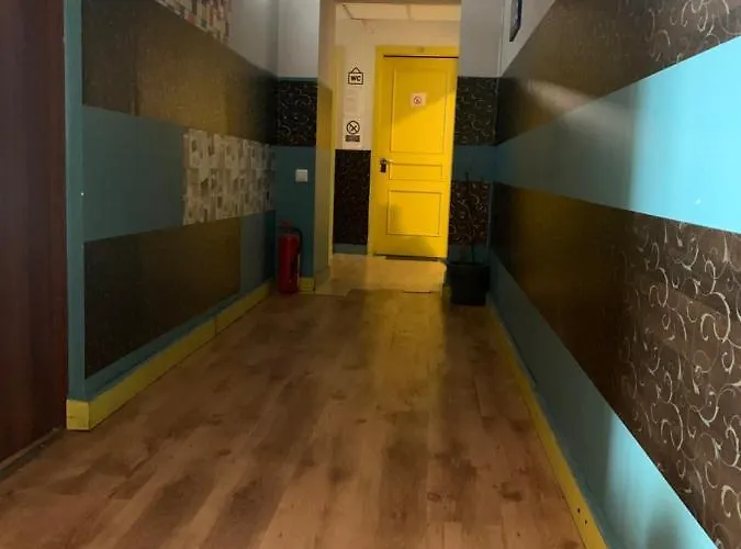 Rix Hostel 호스텔 *